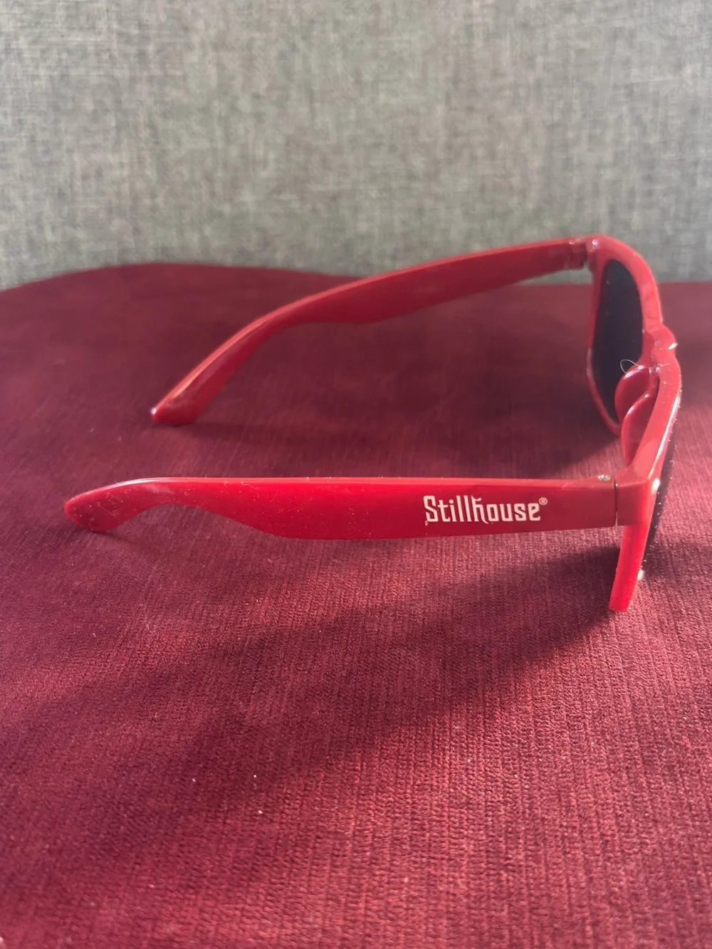 Unisex New Red Sunglasses with Draw String Bag-Stillhouse